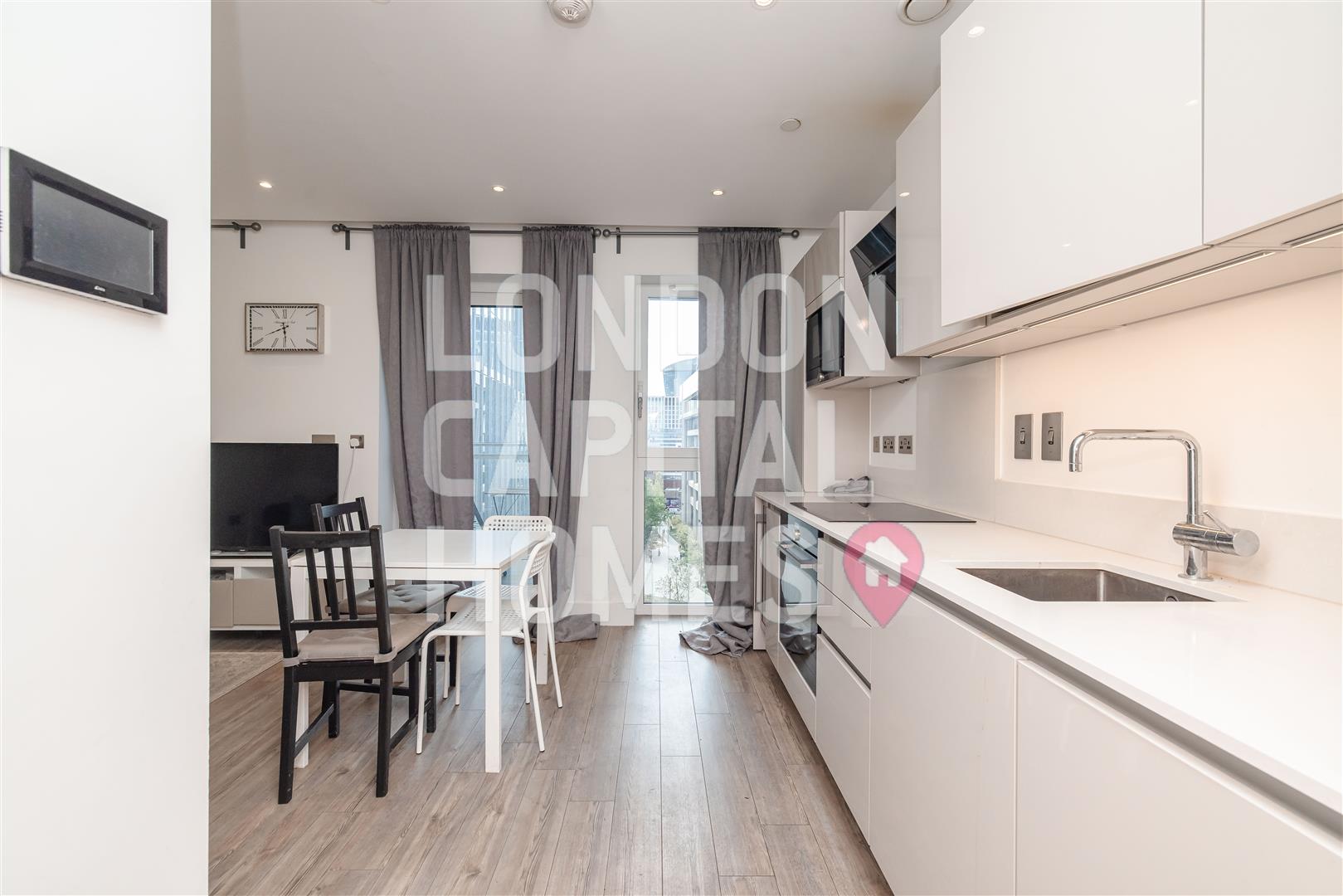 Wiverton Tower, 4 New Drum Street, London